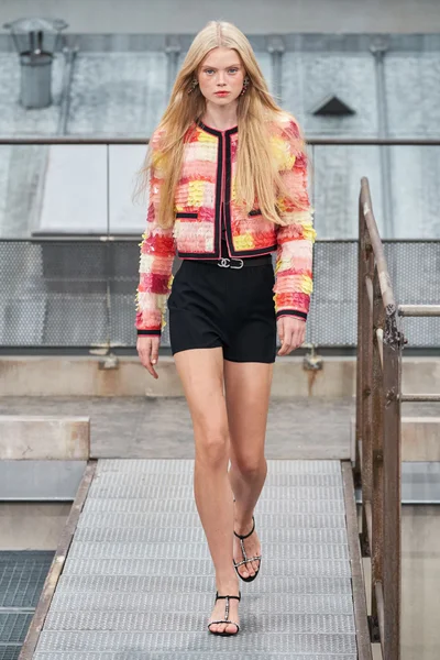 Look 41